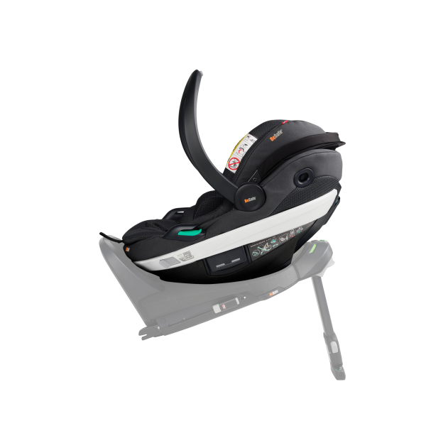 Babyschale mit Liegeposition